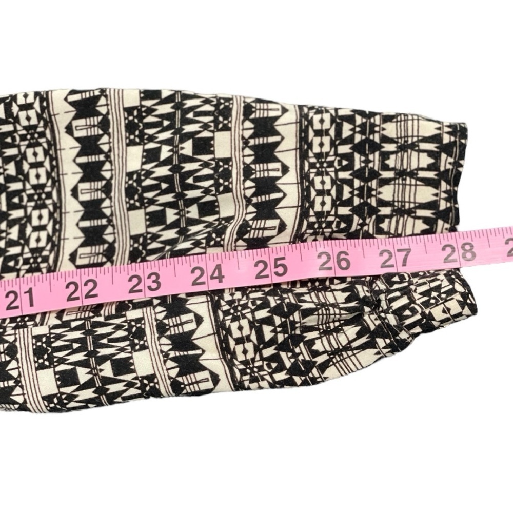 Harmony + Havoc Jumpsuit In Black and Cream Geo Design. - Picture 11 of 13